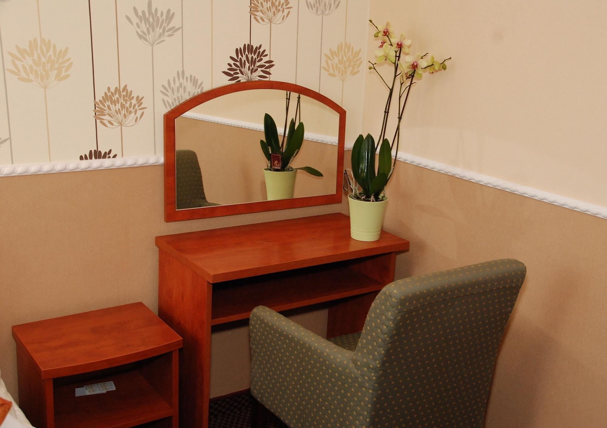 Topaz Centrum Hotel 3*