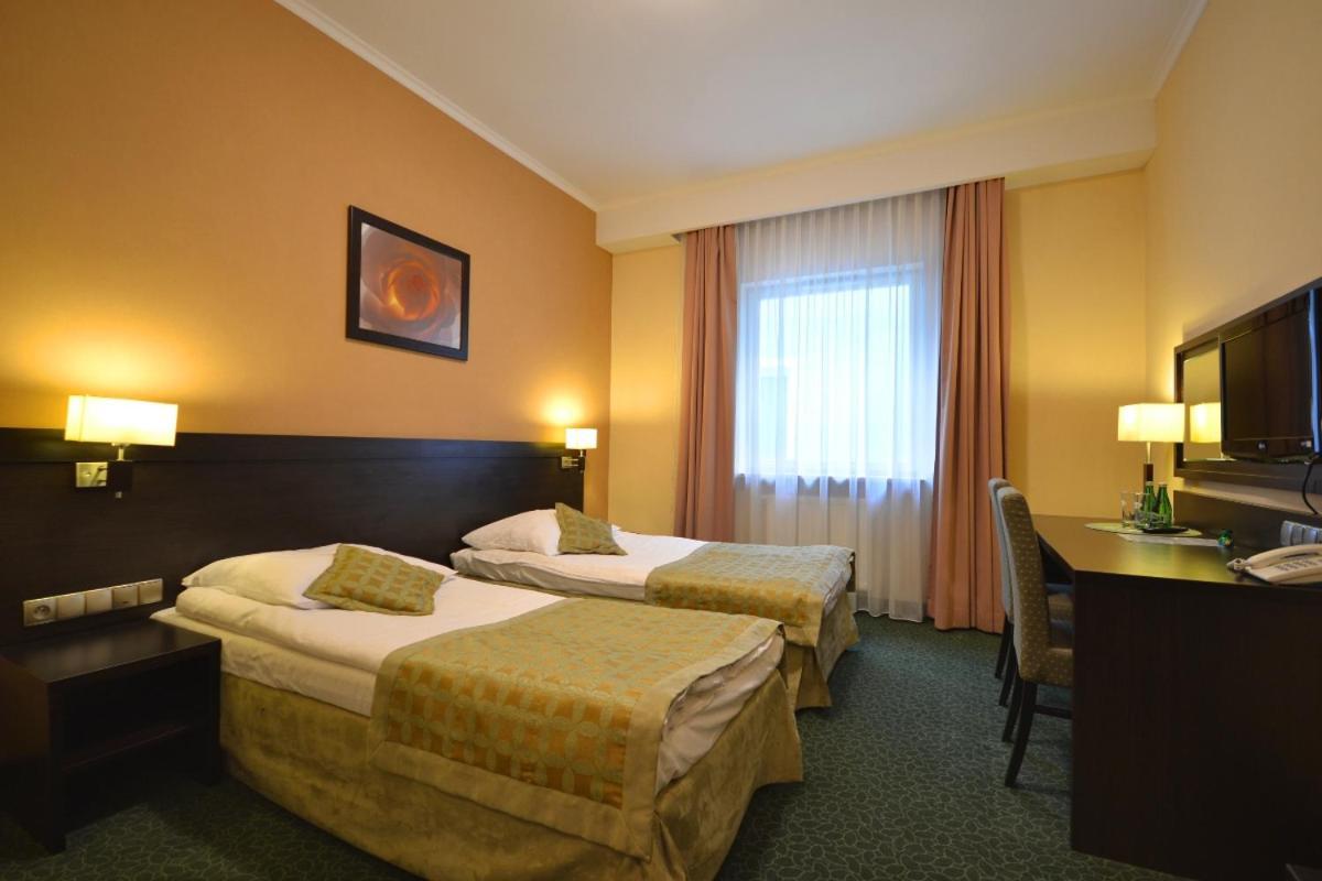Topaz Centrum 3*