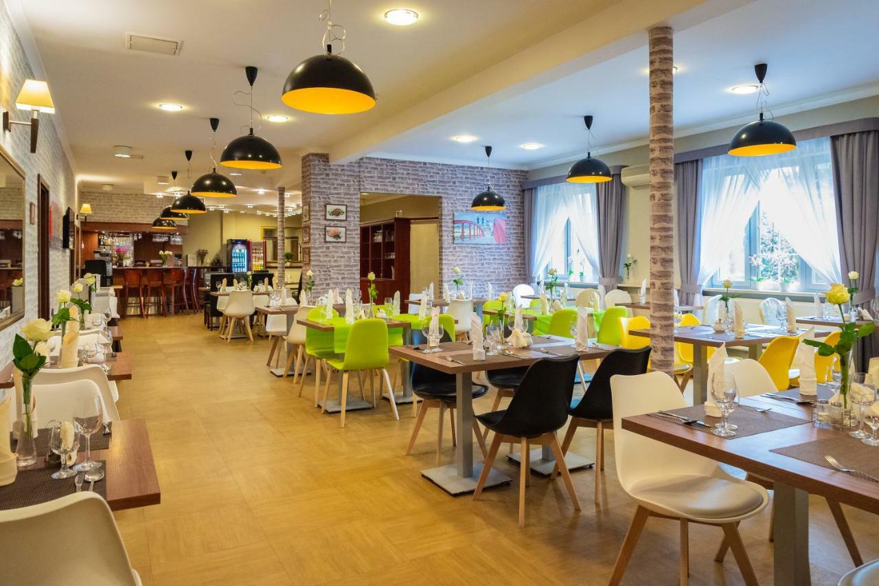 Topaz Centrum 3* Poznan